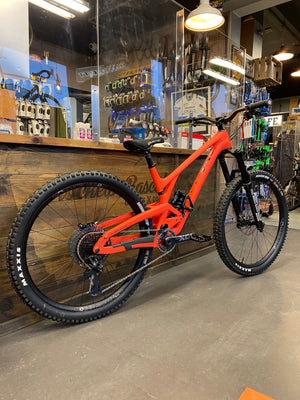 EVIL Wreckoning 166 - Coral Reefer X Burgtec