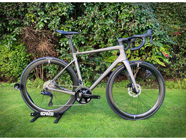 ENVE Melee Road Bike 105 Di2