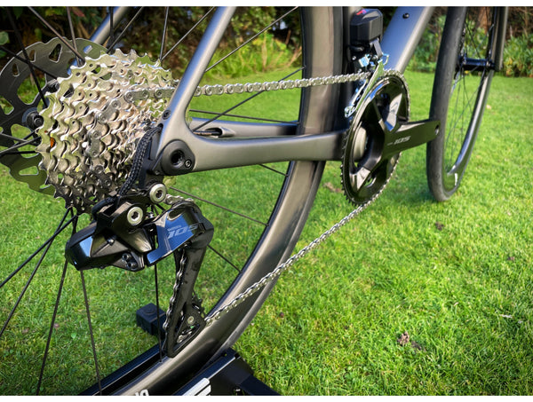 ENVE Melee Road Bike 105 Di2