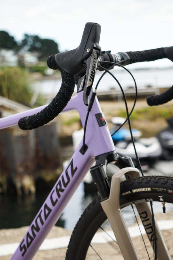 Santa Cruz Stigmata CC Custom Build in Lavender with Rudy forks - size 56cm